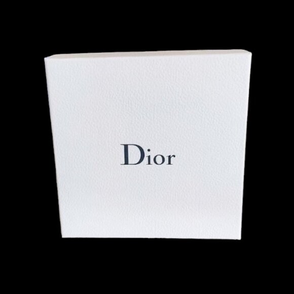 Empty AUTHENIC Dior White Pebbled box w/Black Lettering - Picture 3 of 5